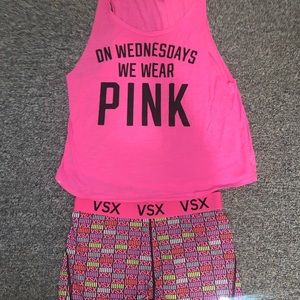 Victoria’s Secret Pink outfit